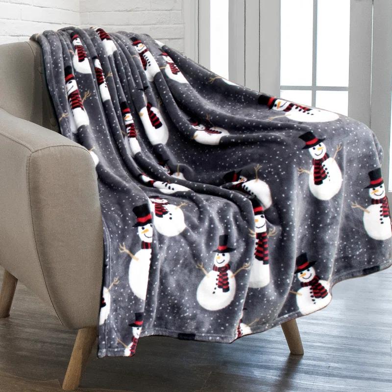 Pavilia Hand Woven Throw Blanket