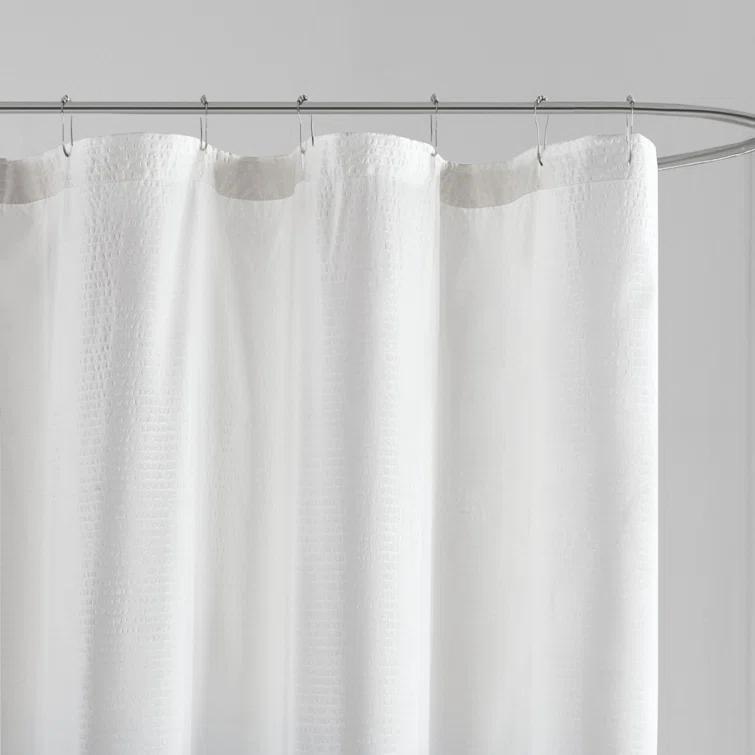 Madison Park Ara Ombre Printed Seersucker Single Shower Curtain