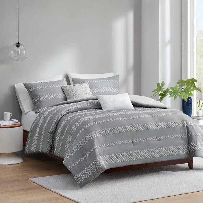 Striped 5 Piece Clipped Jacquard Comforter Set with Throw Pillows