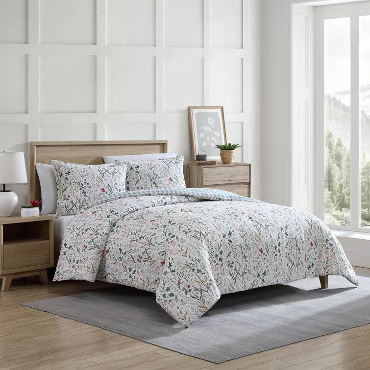 Eddie Bauer Varigated Eddie Bauer Woodland Forest Cotton Reversible Pink Comforter Set