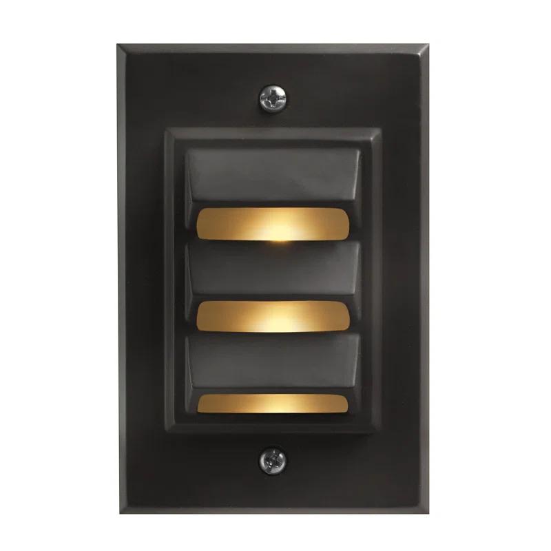 Hinkley Low Voltage Hardwired Deck Light