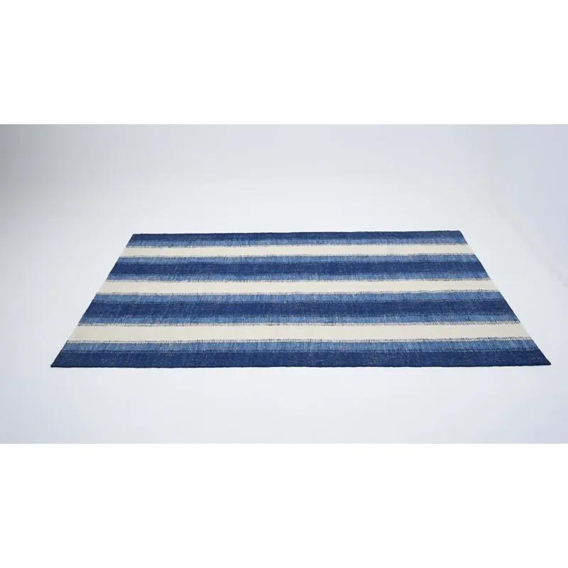 Classic Blue and White Handmade Wool 8' x 10' Flat Woven Rug