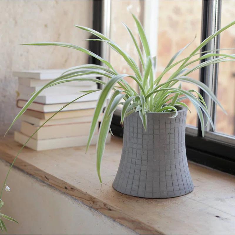 Urban Garden Pot Planter