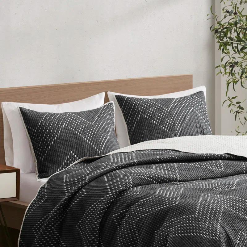 INK+IVY Pomona 3 Piece Embroidered Cotton Quilt Set