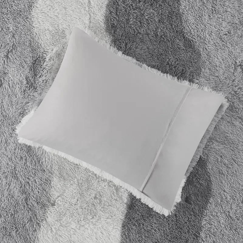 Intelligent Design Ombre Shaggy Faux Fur Comforter Set