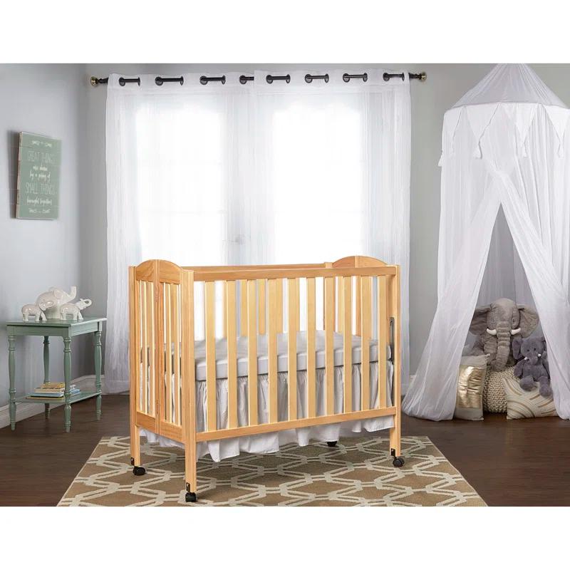 Dream On Me 2-in-1 Mini Convertible Portable Crib