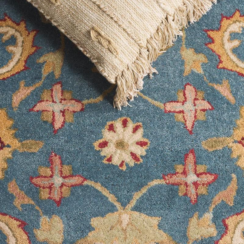 Antiquity Inspired Blue and Beige Handmade Wool Area Rug - 7'6" x 9'6"