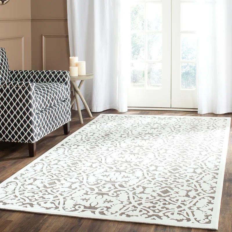 Safavieh Alice Performance Damask Rug
