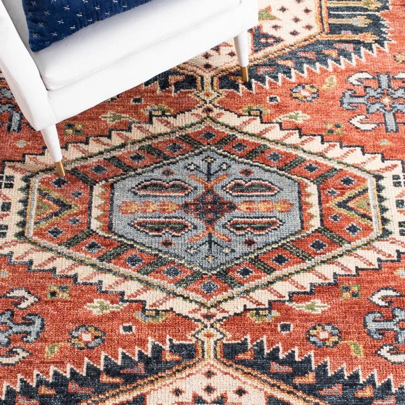 Safavieh Hand Knotted Wool Oriental Rug