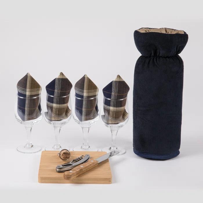 Picnic Time Windsor Luxury Large Wicker Picnic Basket with Picnic