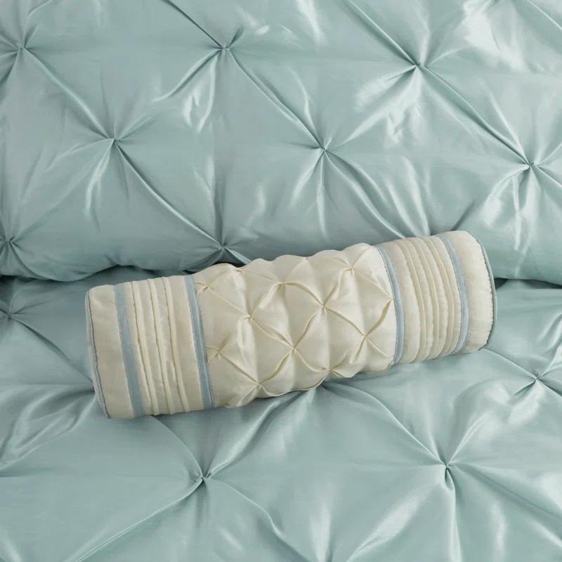 Madison Park Laurel 7 Piece Tufted Comforter Set