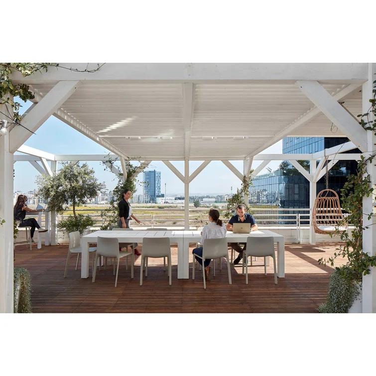 Jut Plastic/Resin Dining Table