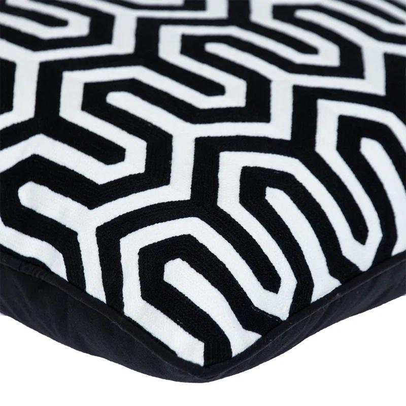 Parkland Collection George Oliver Transitional Geometric Black 20" X 20" Pillow | Wayfair