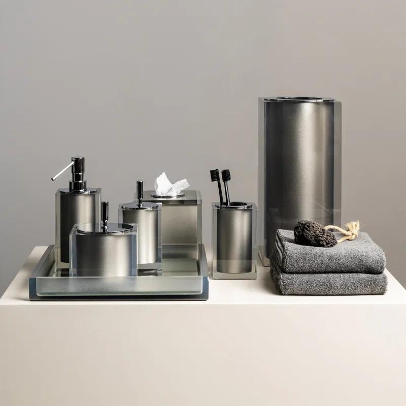 Vallvé Soap Dispenser