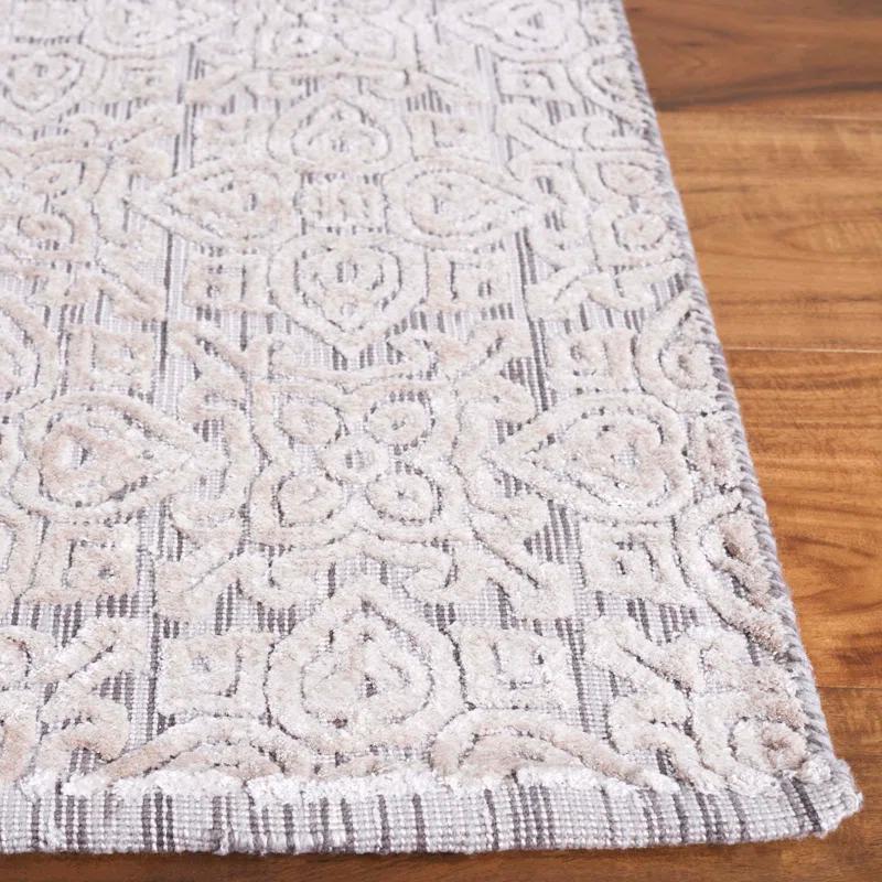 Gracie Oaks Loany Hand Loomed Viscose Geometric Rug