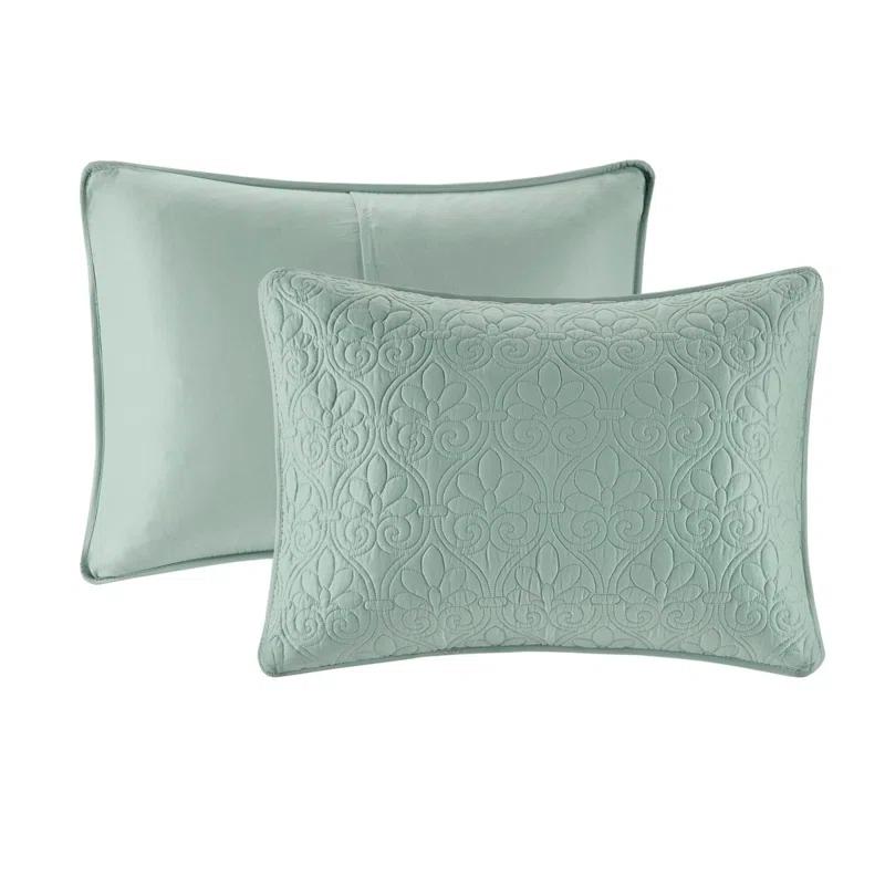 Quebec Reversible Bedspread Set