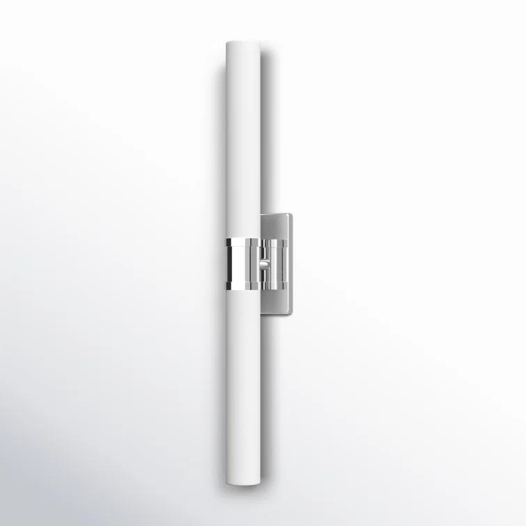 Helden 2 Light Frosted Dimmable Bath Bar