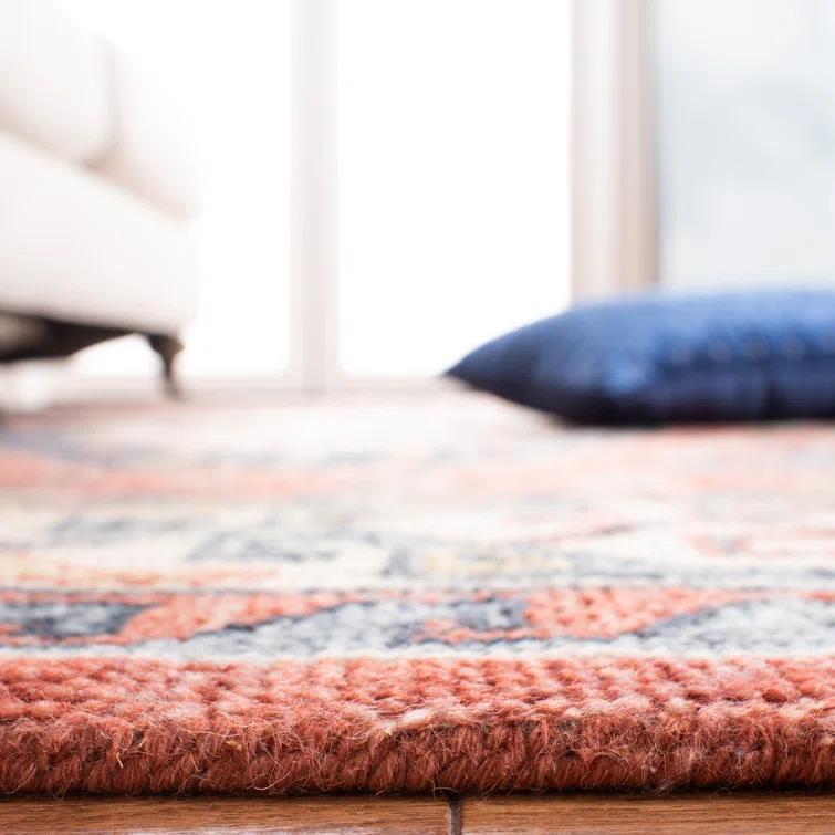 Safavieh Hand Knotted Wool Oriental Rug