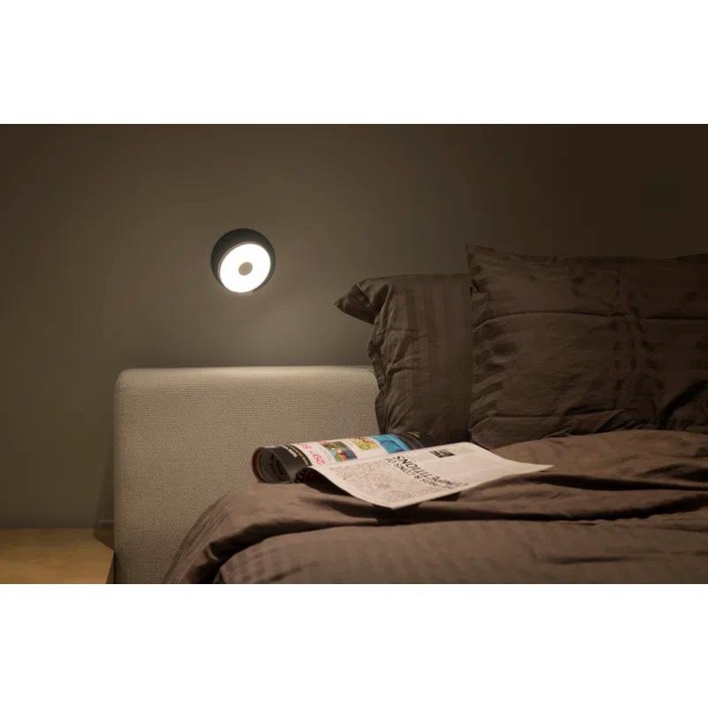 Gravy Single Light Aluminum Dimmable LED Plug-in Flush Mounted Sconce