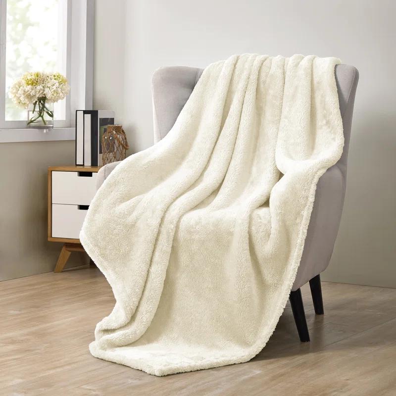 VCNY Adrianna High Pile Plush Throw, 50" x 70"