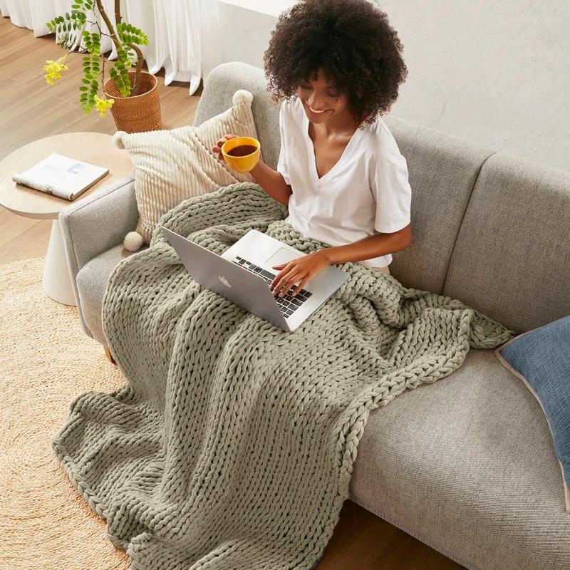 Kelly Clarkson Home Madison Hand Made Chunky Double Knit Throw Blanket