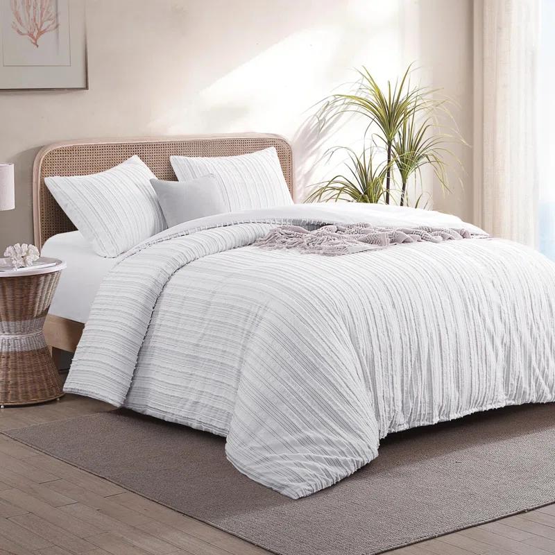 Microfiber / Polyester Machine Tufted Striped Comforter Set