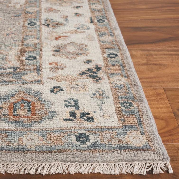 Hand Knotted 70% Wool And 30% Cotton Oriental Rug