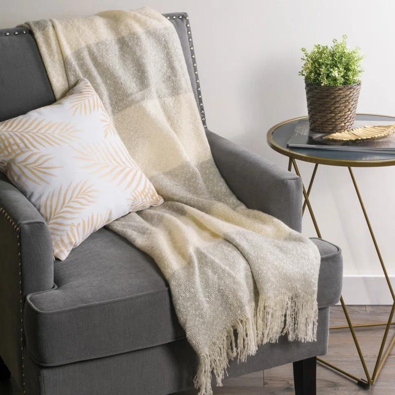 Design Imports Dll Hand Woven Throw Blanket