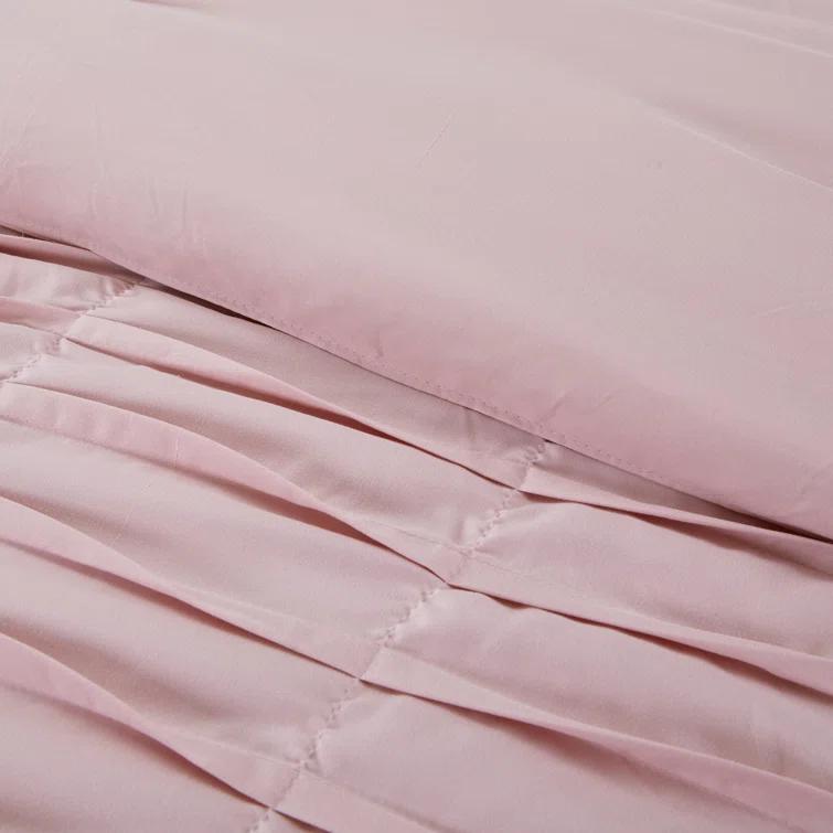 Amrapur Overseas Inc. Modern Threads Antonella 8-Piece Pleated Comforter Set