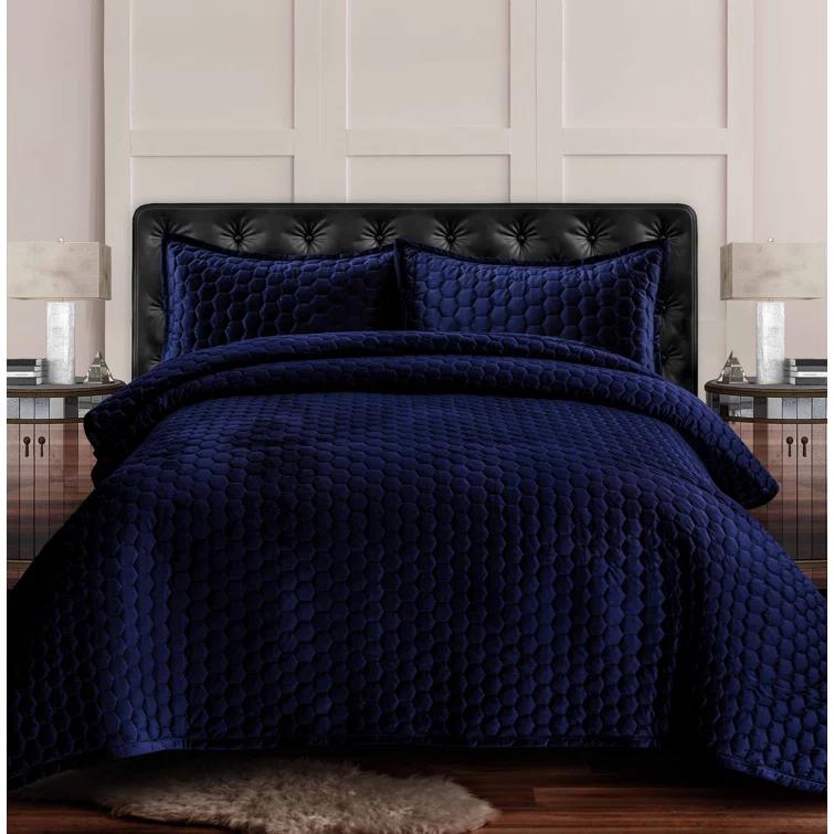 Tribeca Living Lugano Velvet Quilt Set