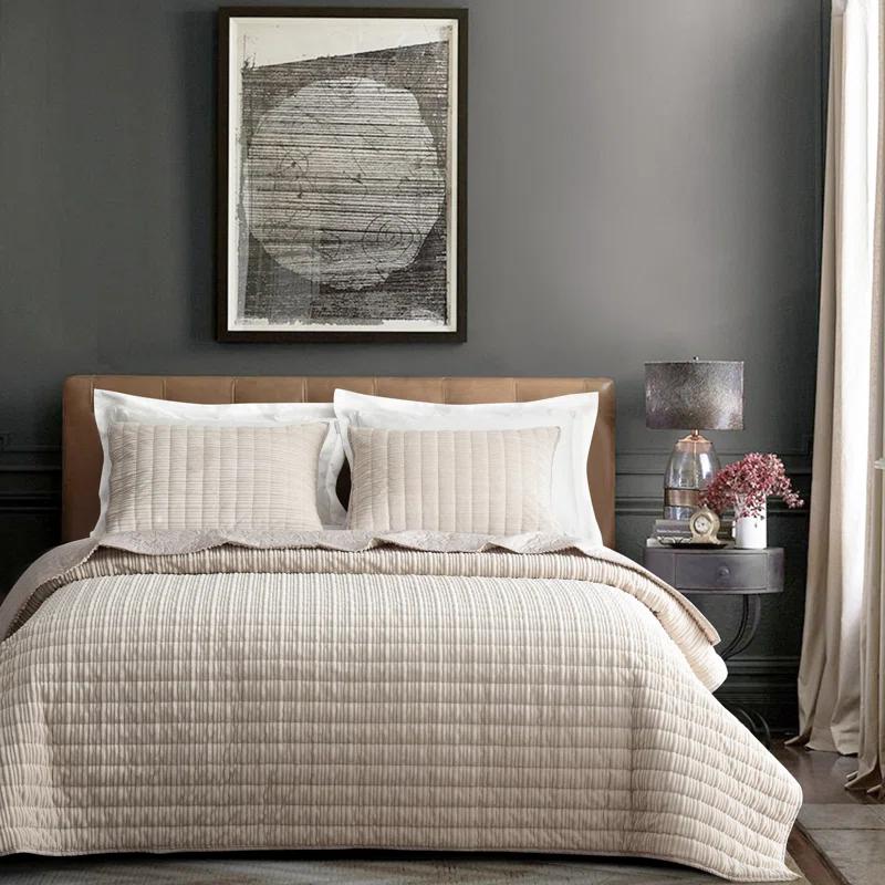 Wonderful Velvet Reversible 3 Piece Quilt Set
