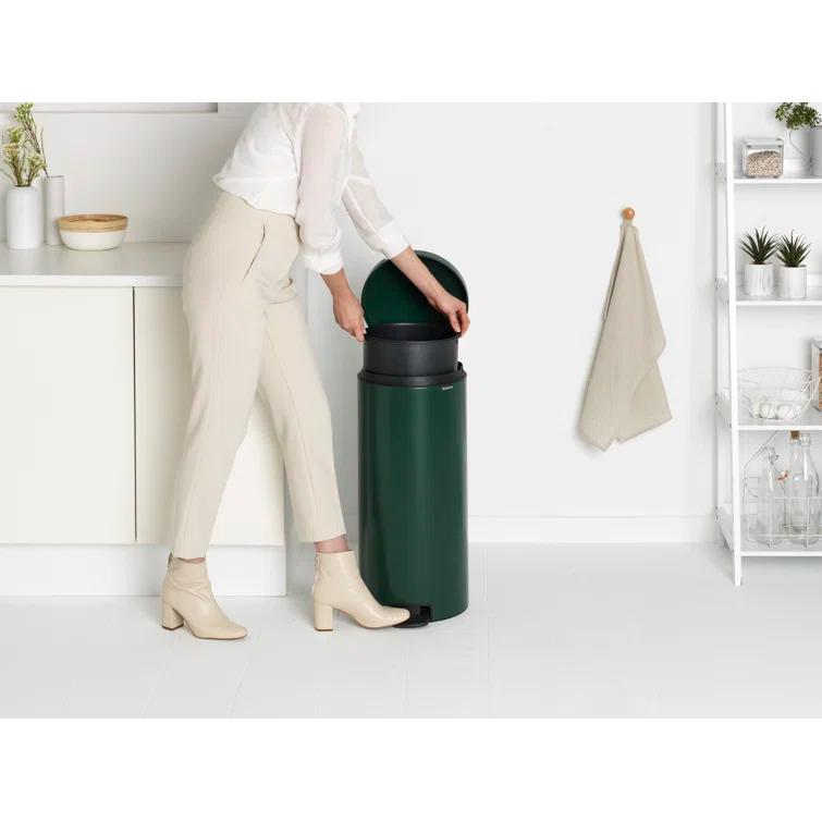 Brabantia NewIcon Step On Trash Can, 8 Gallon (30 Liter)