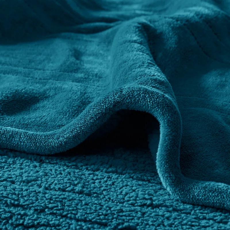 Beautyrest Beautyrest Heated Oversized Microlight to Berber Blanket