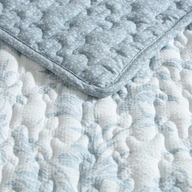 Laura Ashley Laura Ashley Amberly Seersucker Blue Quilt Set