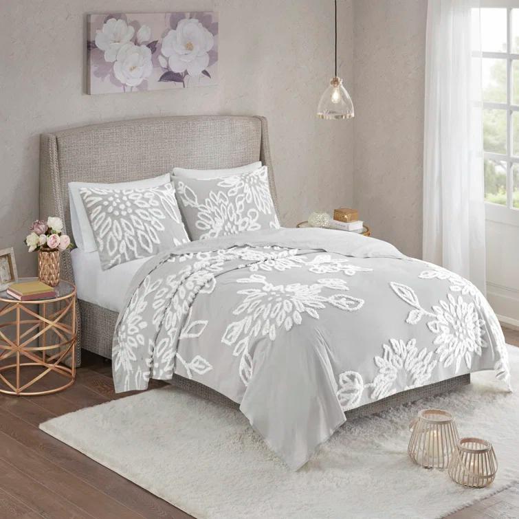Kelly Clarkson Home Gwyneth 3 Piece Tufted Cotton Chenille Floral Duvet Cover Set