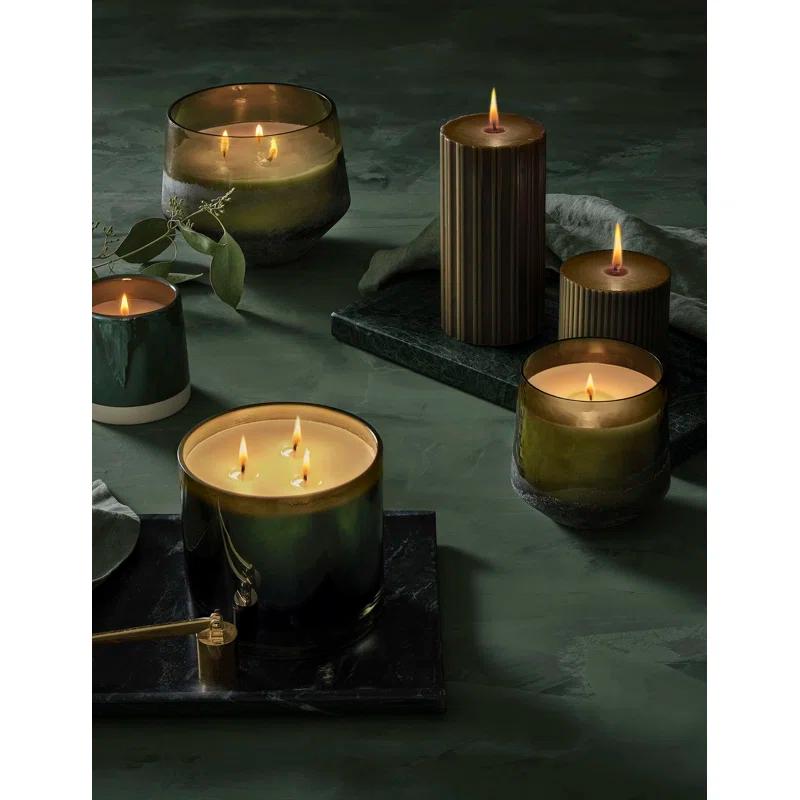 ILLUME Noble Holiday Balsam & Cedar Large Crackle Glass Candle