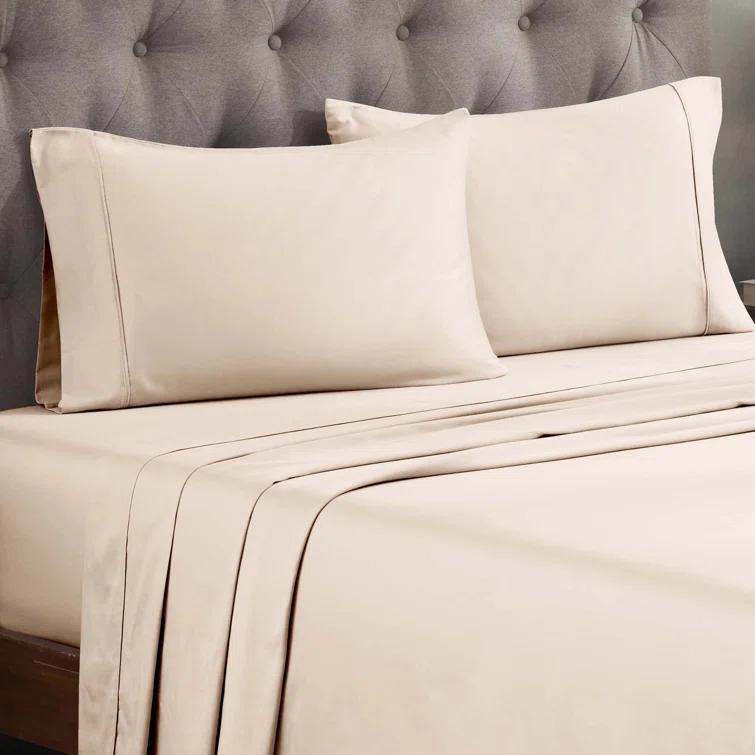 Superior Egyptian Cotton 300 Thread Count Solid Deep Pocket Bed Sheet Set