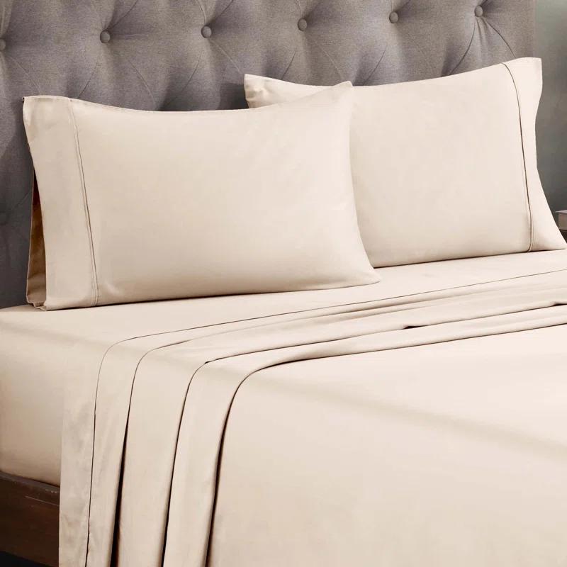 Superior Egyptian Cotton 300 Thread Count Solid Deep Pocket Bed Sheet Set