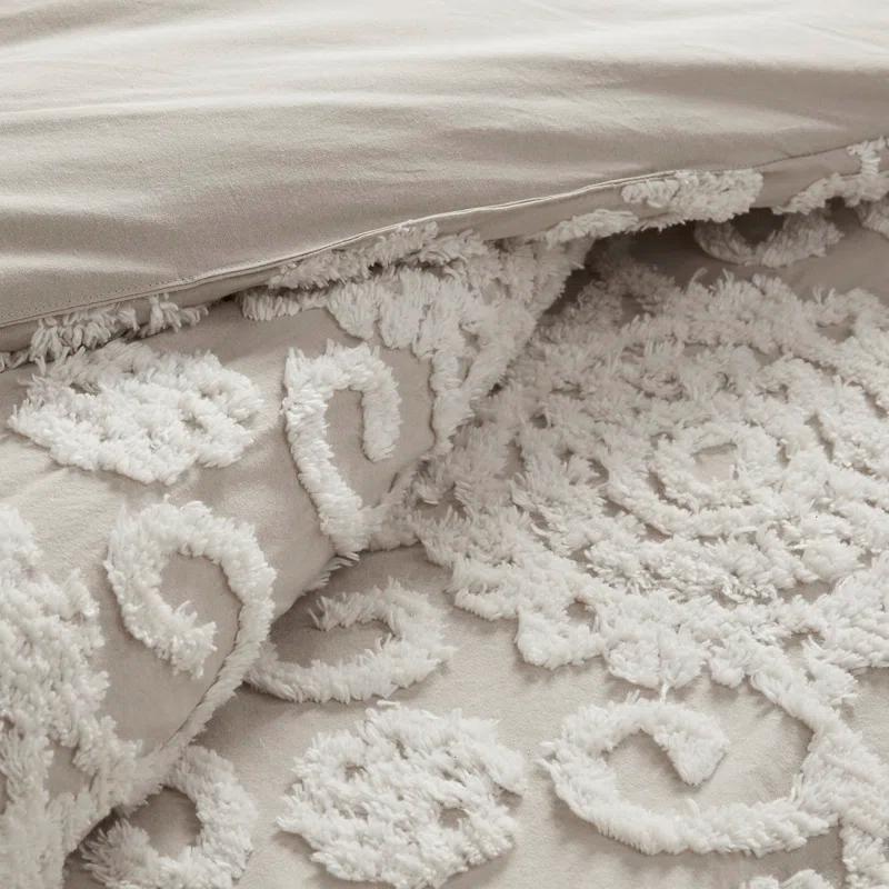 Suzanna 100% Cotton Comforter Set with Tufted Medallions