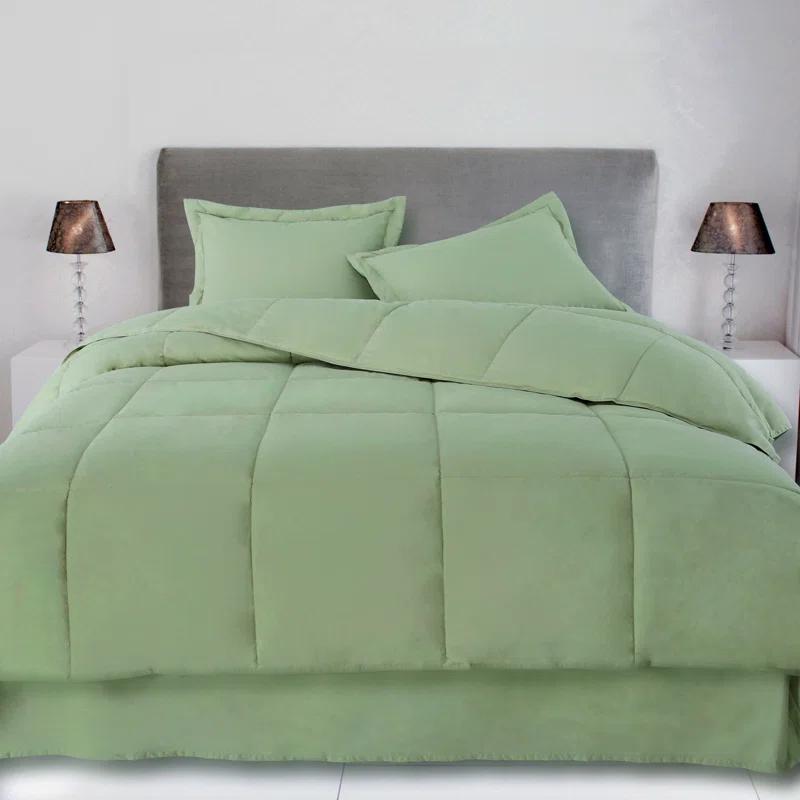 Traditional Comforter