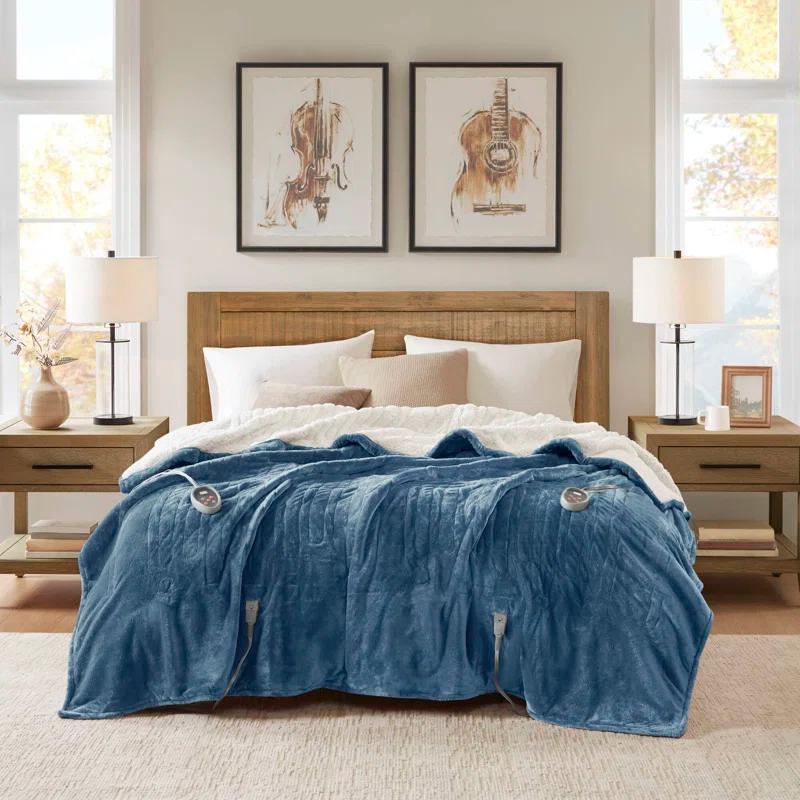 Woolrich Heated Plush to Berber Blanket