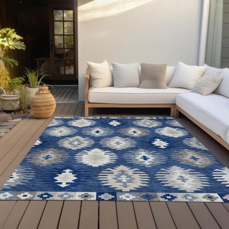 Chayden Southwestern Indoor / Outdoor Rug