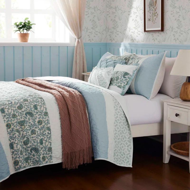 Madison Park Dawn 6 Piece Cotton Percale Quilt Set with Throw Pillows
