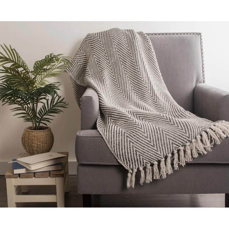 Design Imports Dll Hand Woven Throw Blanket