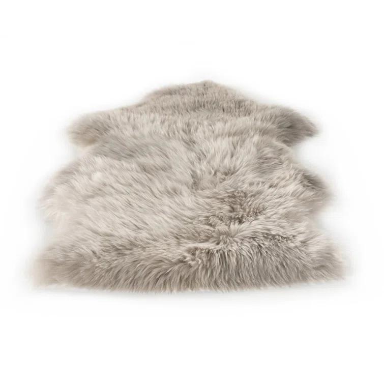 Vale Ombre Sheepskin Throw - Gray