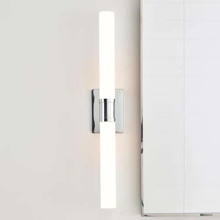 Helden 2 Light Frosted Dimmable Bath Bar