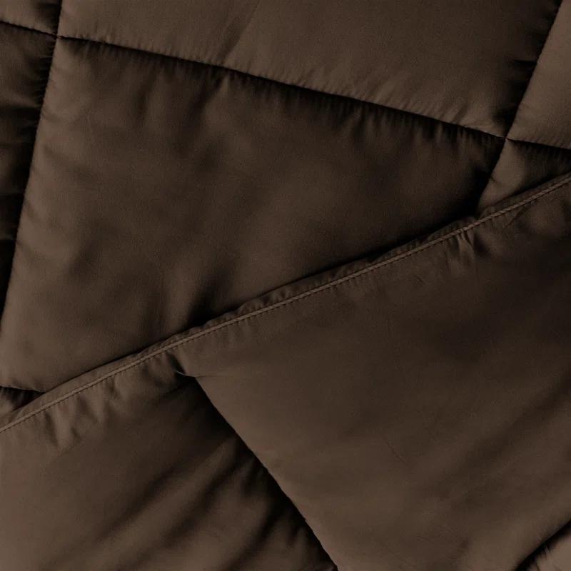 Becky Cameron Becky Cameron Lightweight All Season Down Alternative Comforter