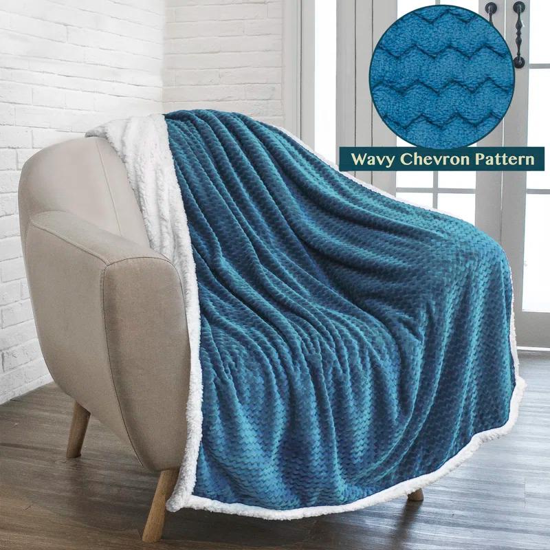 Pavilia Hand Woven Throw Blanket