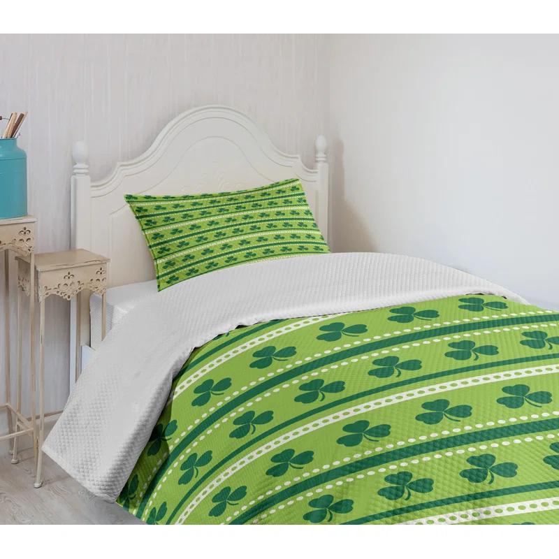 Ambesonne Ambesonne Green Bedspread Set Traditional Irish Clovers Lime Green Dark Green