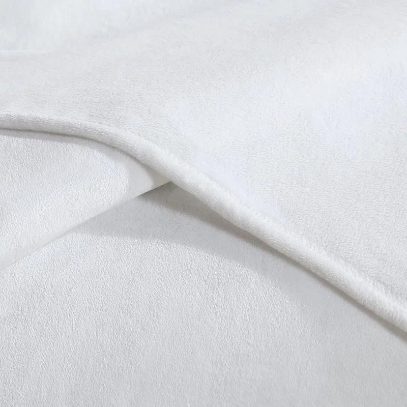 Calvin Klein Calvin Klein Core Plush Solid Reversible Blanket